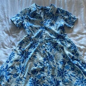 Lulu's Blue Floral Button-Up Blouse